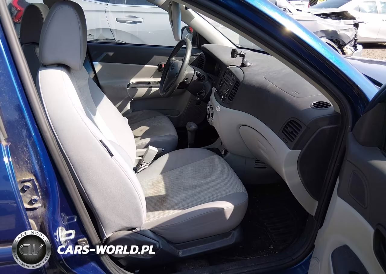 2010 Hyundai Accent Gls VIN:KMHCN4AC8AU469874 - 5