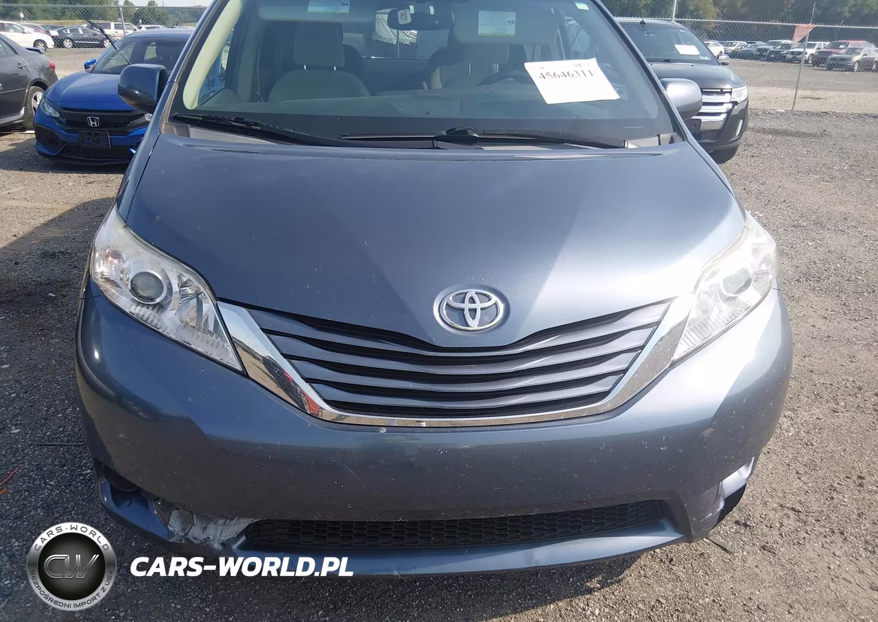 2015 Toyota Sienna Le 7 Passenger VIN:5TDJK3DCXFS126022 - 12