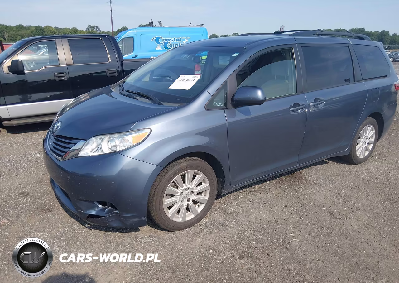2015 Toyota Sienna Le 7 Passenger VIN:5TDJK3DCXFS126022 - 2