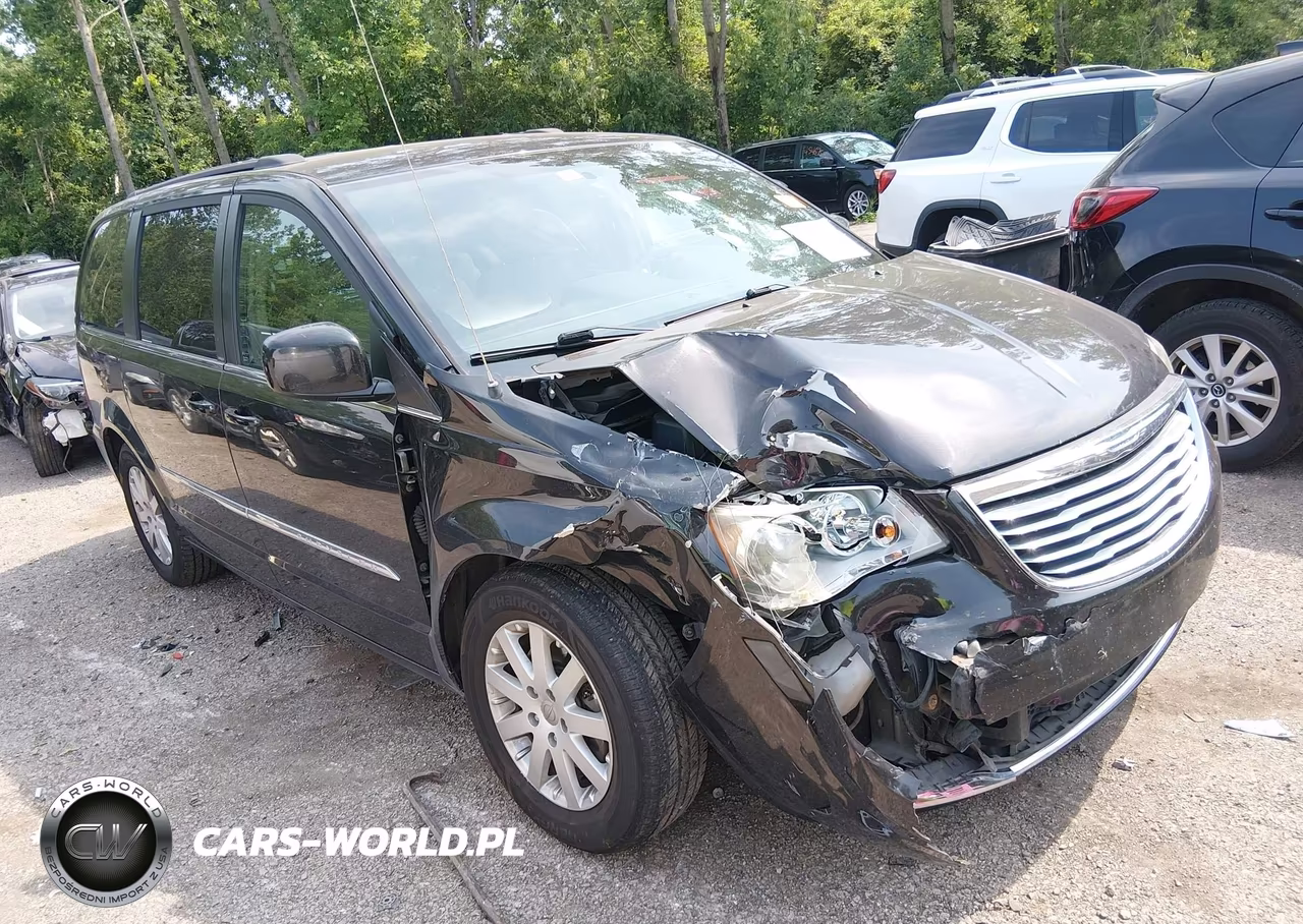 2014 Chrysler Town & Country Touring