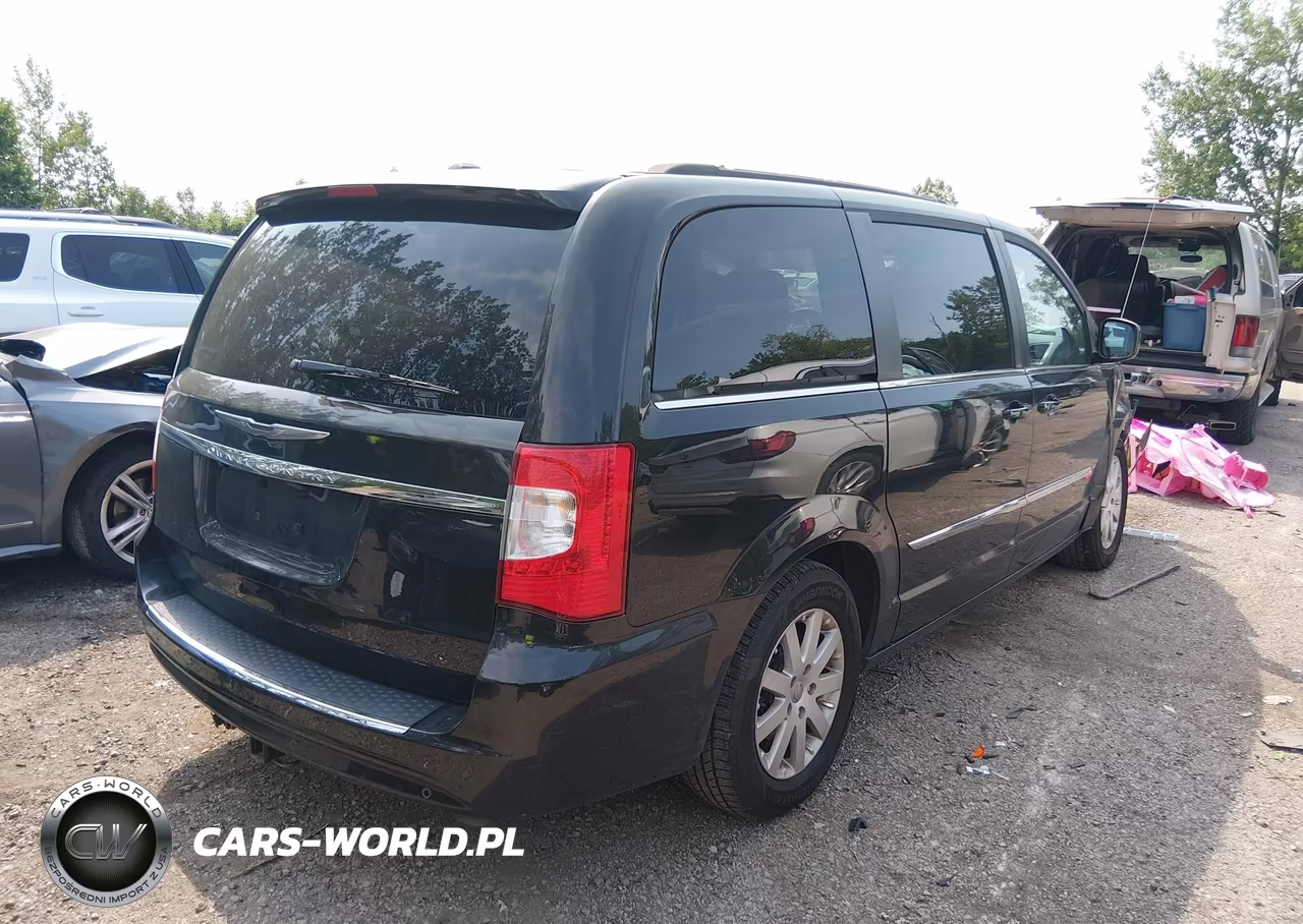 2014 Chrysler Town & Country Touring VIN:2C4RC1BG4ER285023 - 4