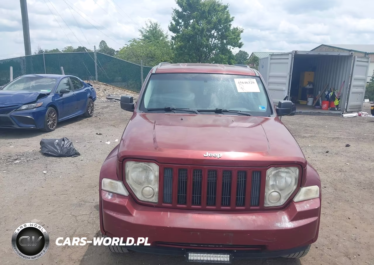 2008 Jeep Liberty Sport VIN:1J8GP28K18W135422 - 13