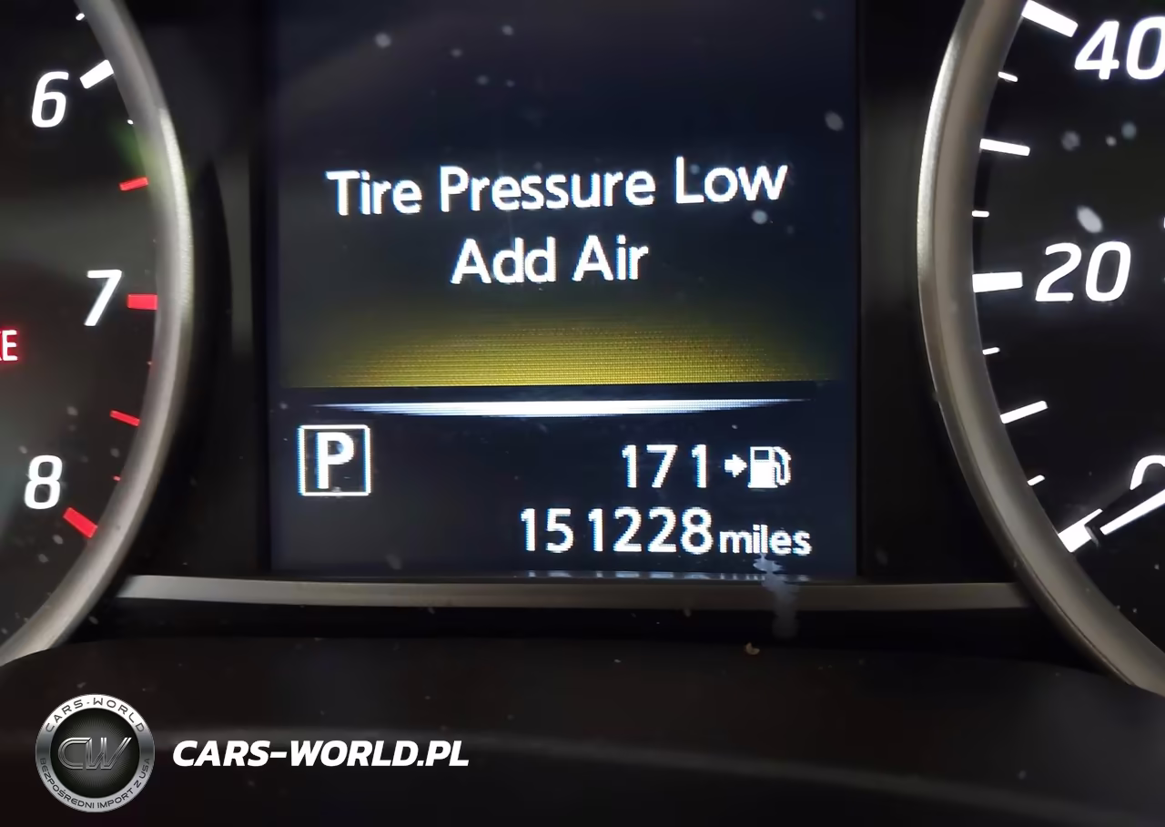 2018 Nissan Sentra Sr VIN:3N1AB7AP1JY236279 - 15