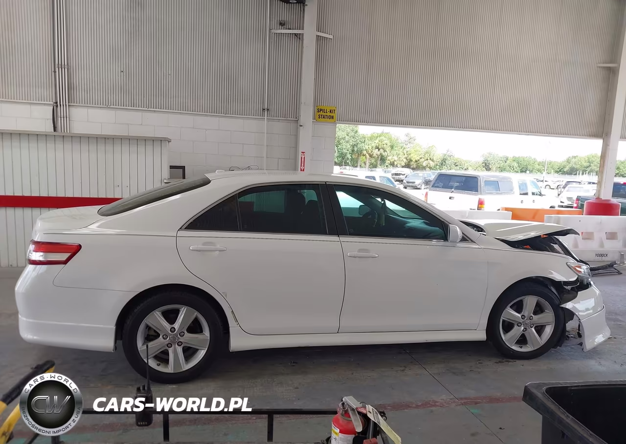 2011 Toyota Camry Se VIN:4T1BF3EKXBU587186 - 13