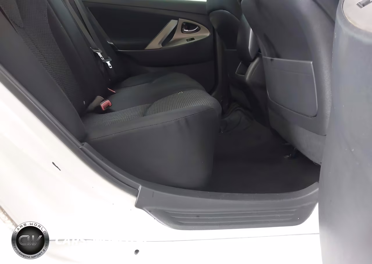 2011 Toyota Camry Se VIN:4T1BF3EKXBU587186 - 8