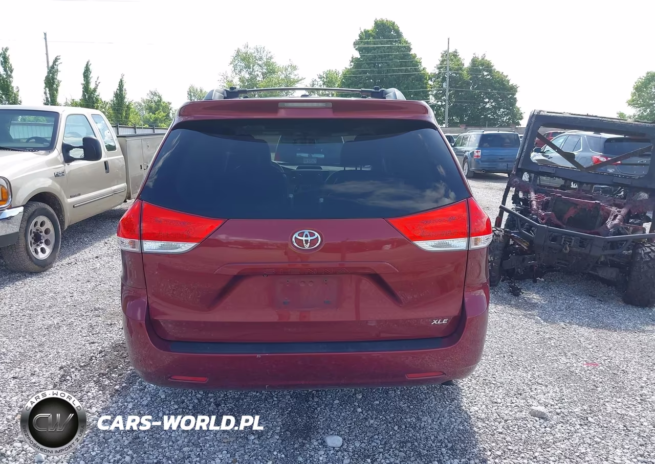 2012 Toyota Sienna Xle V6 8 Passenger VIN:5TDYK3DC8CS258660 - 16