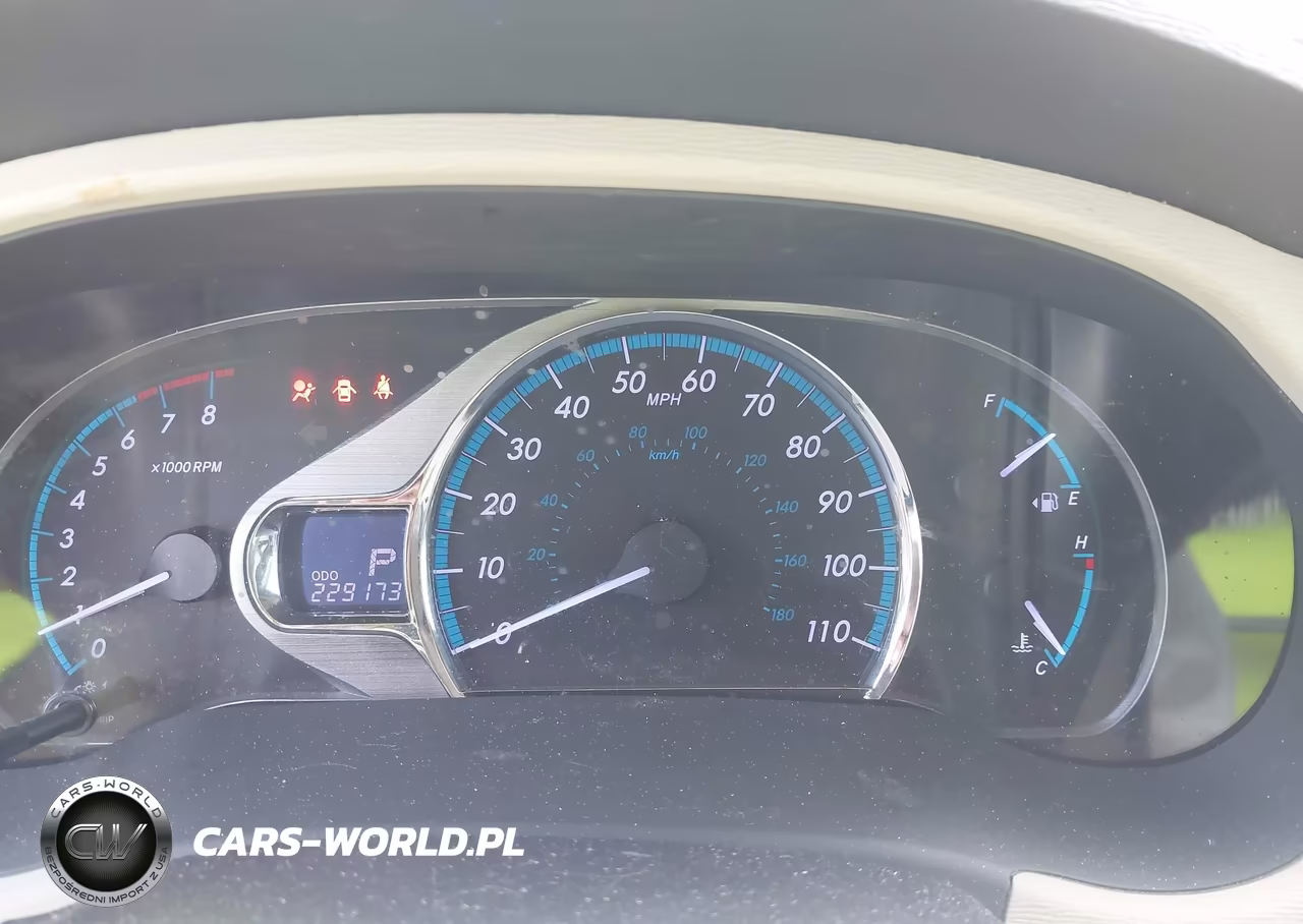 2012 Toyota Sienna Xle V6 8 Passenger VIN:5TDYK3DC8CS258660 - 7