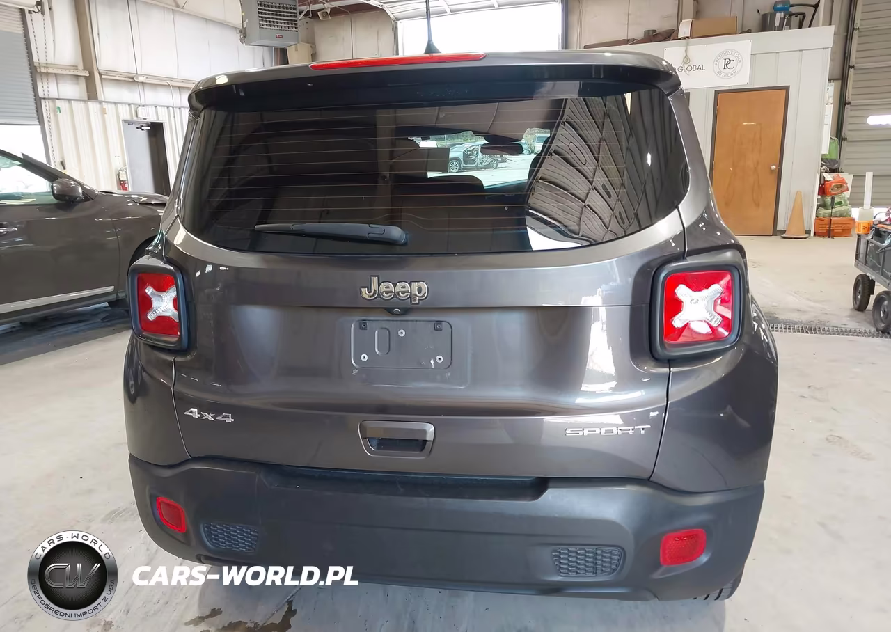 2020 Jeep Renegade Sport 4X4 VIN:ZACNJBAB8LPL82384 - 16