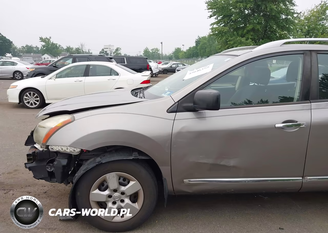 2015 Nissan Rogue Select S VIN:JN8AS5MV6FW262570 - 12