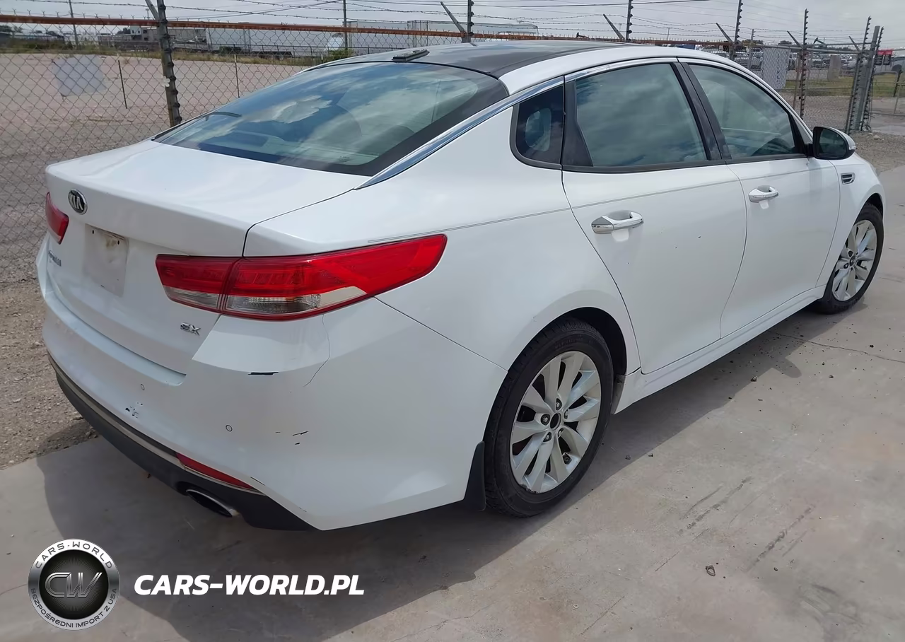 2016 Kia Optima Ex VIN:5XXGU4L35GG102709 - 4