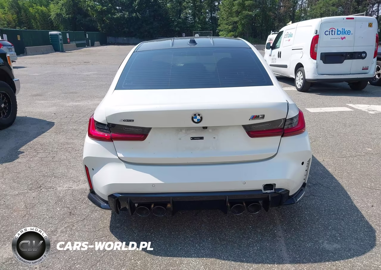BMW M3 VIN:WBS33HJ03SFU09314 - 17