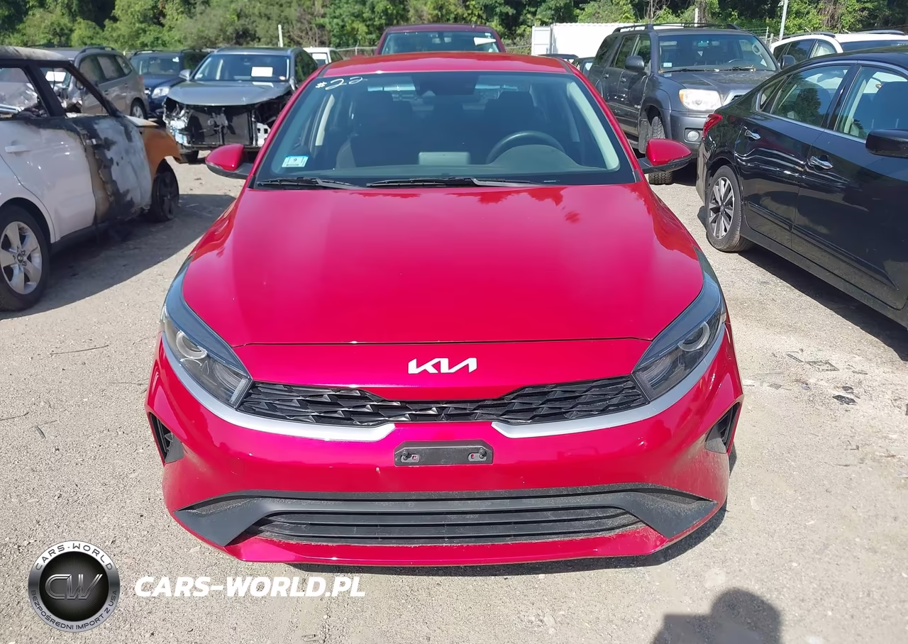 2023 Kia Forte Lxs VIN:3KPF24ADXPE665180 - 12