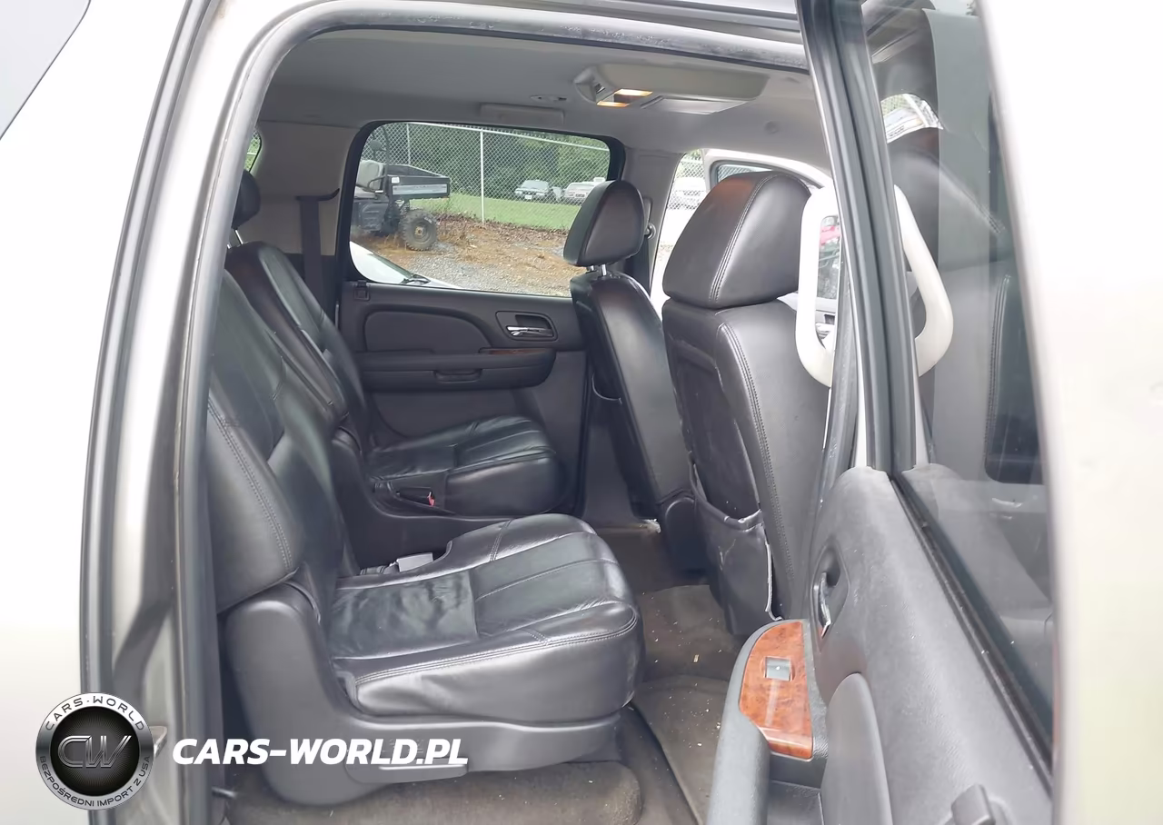 2008 Chevrolet Suburban 1500 Lt VIN:1GNFK163X8J222750 - 8