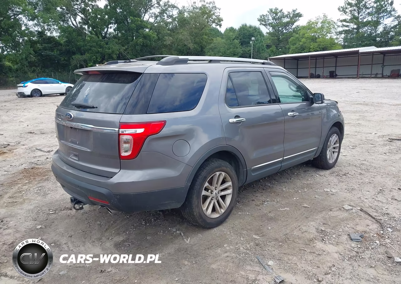 2013 Ford Explorer Xlt VIN:1FM5K7D8XDGA52608 - 4