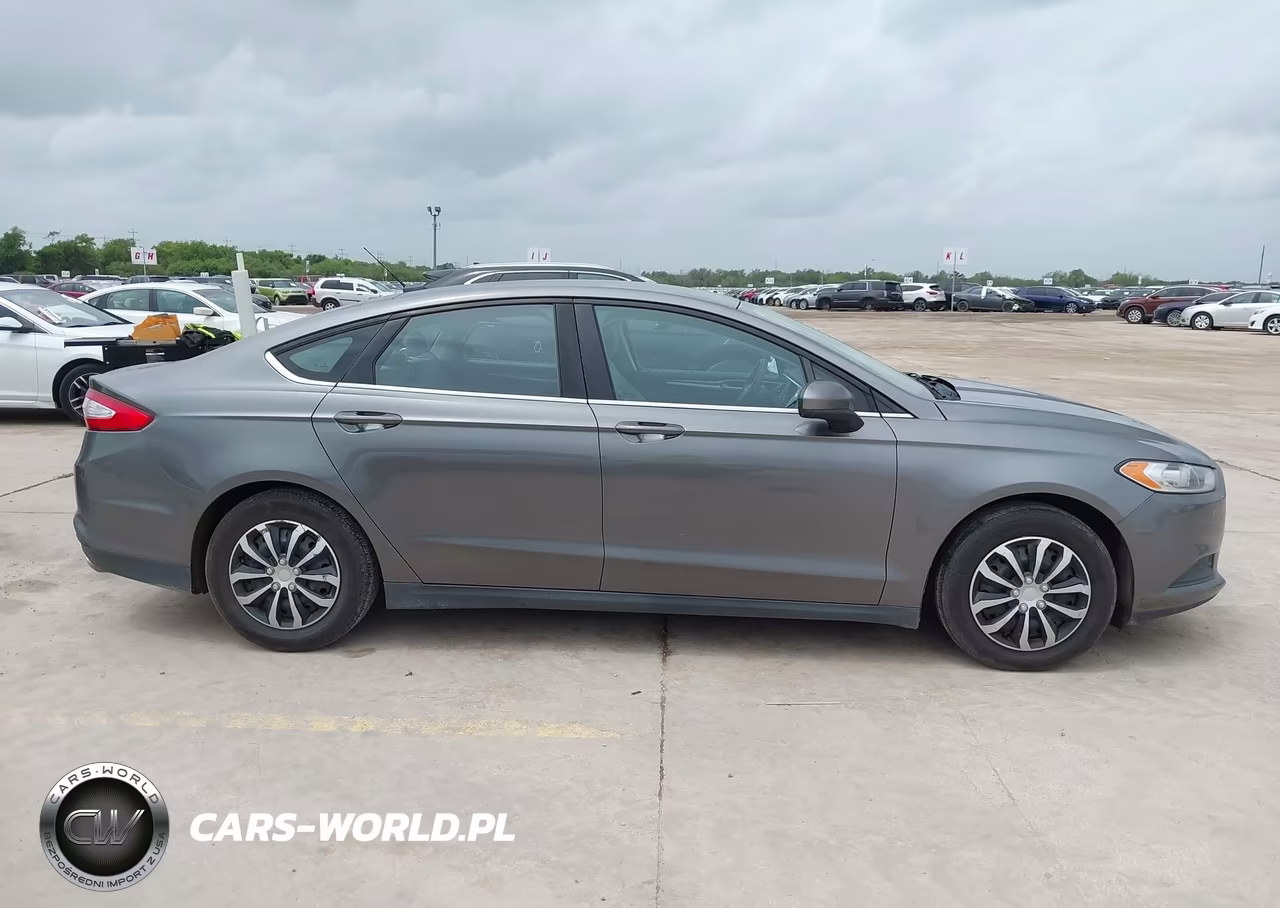 2014 Ford Fusion S VIN:3FA6P0G71ER356981 - 14