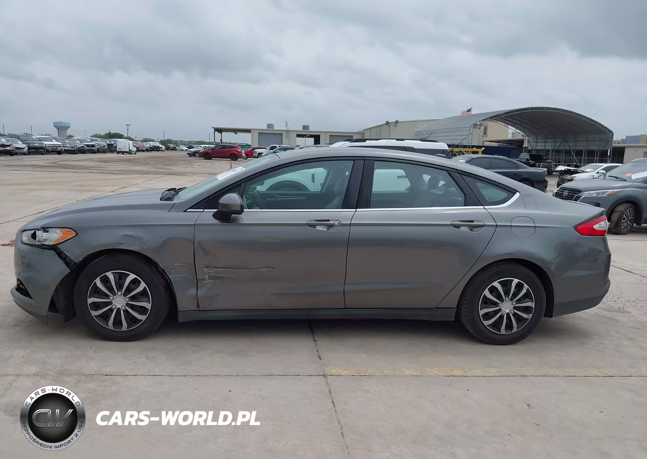 2014 Ford Fusion S VIN:3FA6P0G71ER356981 - 15