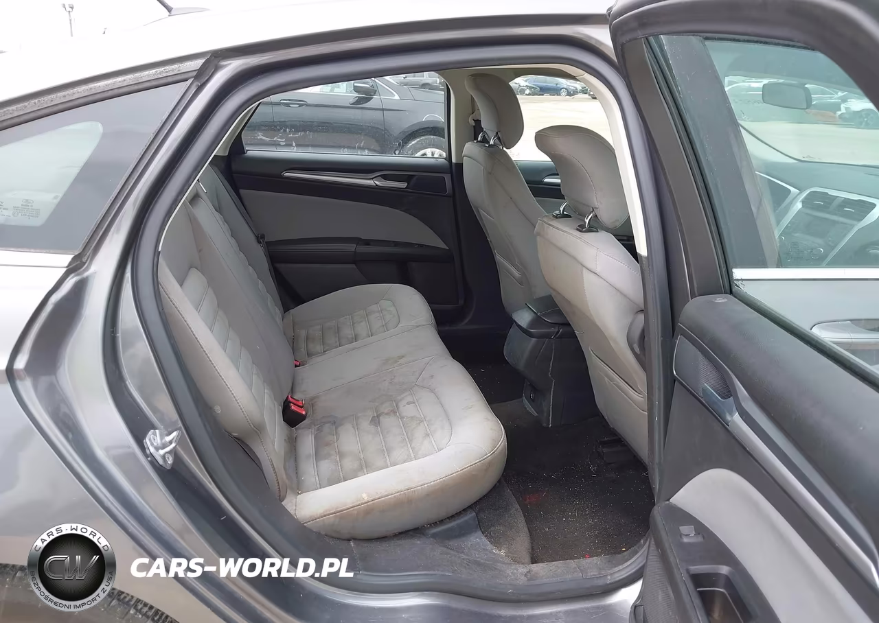 2014 Ford Fusion S VIN:3FA6P0G71ER356981 - 8