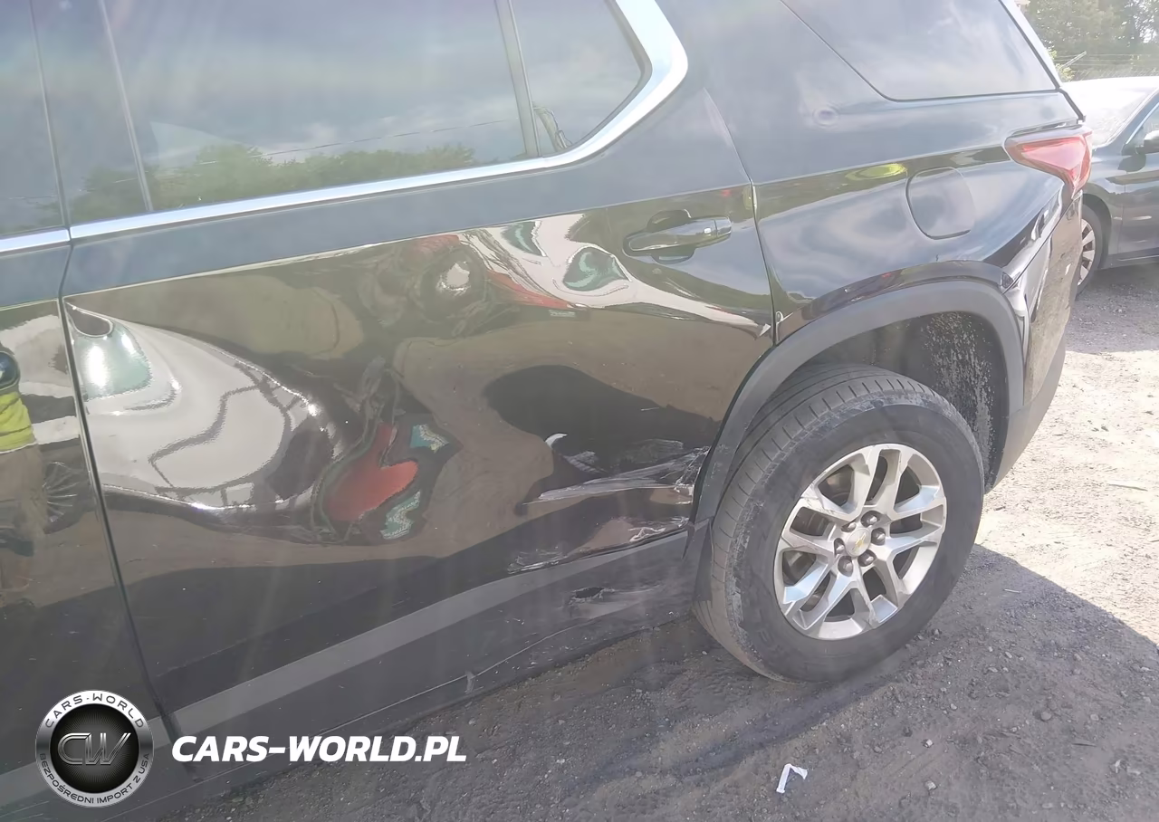 2018 Chevrolet Traverse Lt Cloth VIN:1GNEVGKWXJJ155580 - 6
