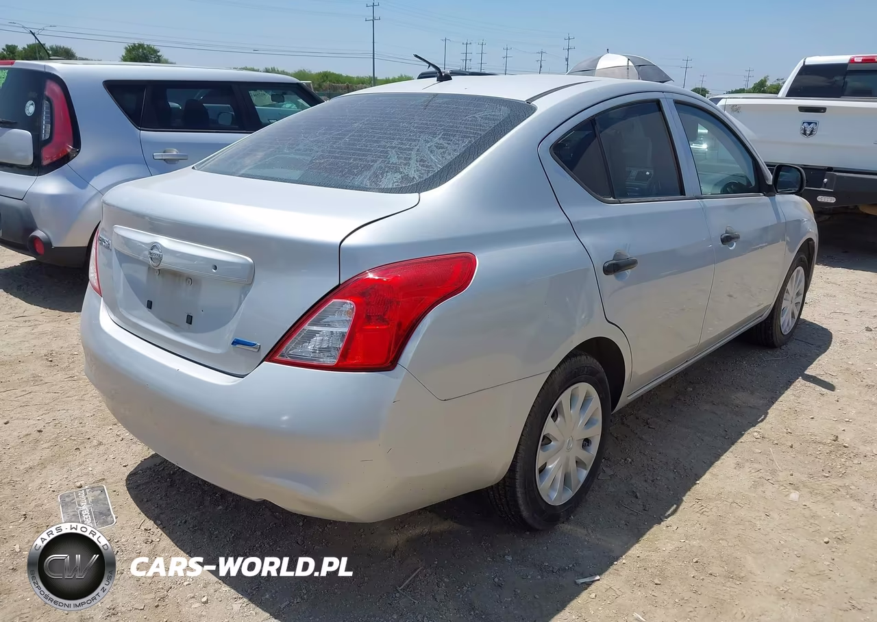 2012 Nissan Versa 1.6 S VIN:3N1CN7AP5CL901362 - 4