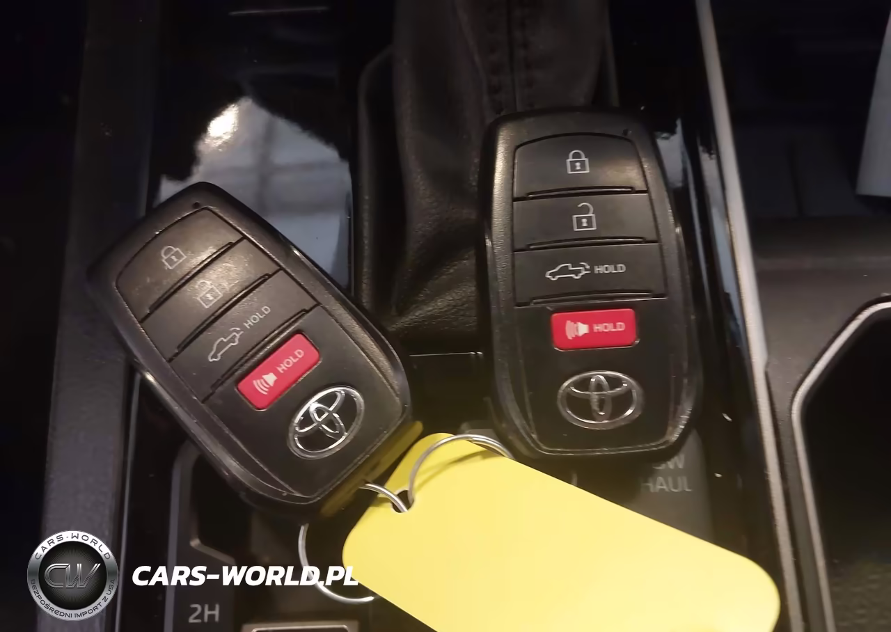 2023 Toyota Tundra Sr5 VIN:5TFLA5DB8PX062847 - 11
