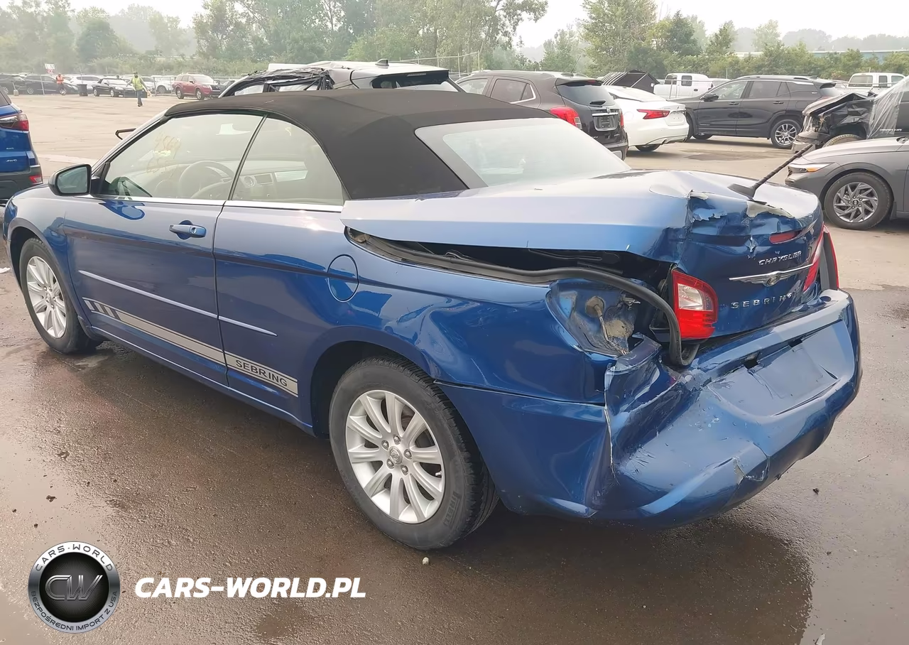 2010 Chrysler Sebring Touring VIN:1C3BC5ED3AN116178 - 3