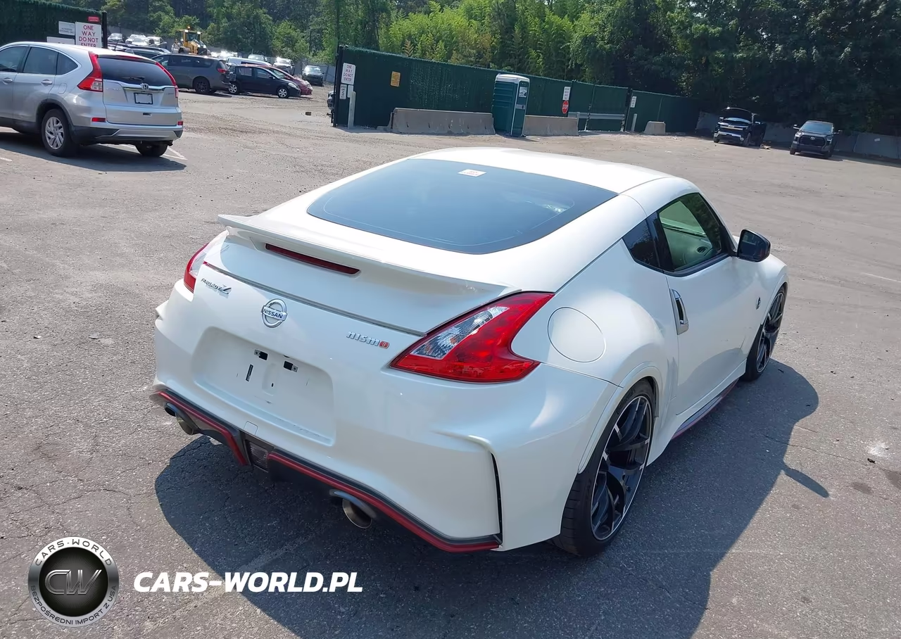 2017 Nissan 370Z Nismo VIN:JN1AZ4EH3HM953356 - 4