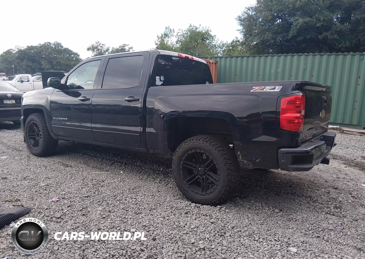 2017 Chevrolet Silverado 1500 Lt VIN:3GCUKREC2HG356959 - 3