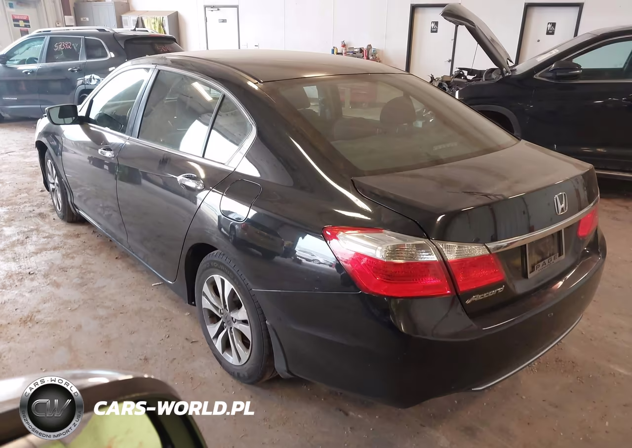 2015 Honda Accord Lx VIN:1HGCR2F31FA181307 - 3