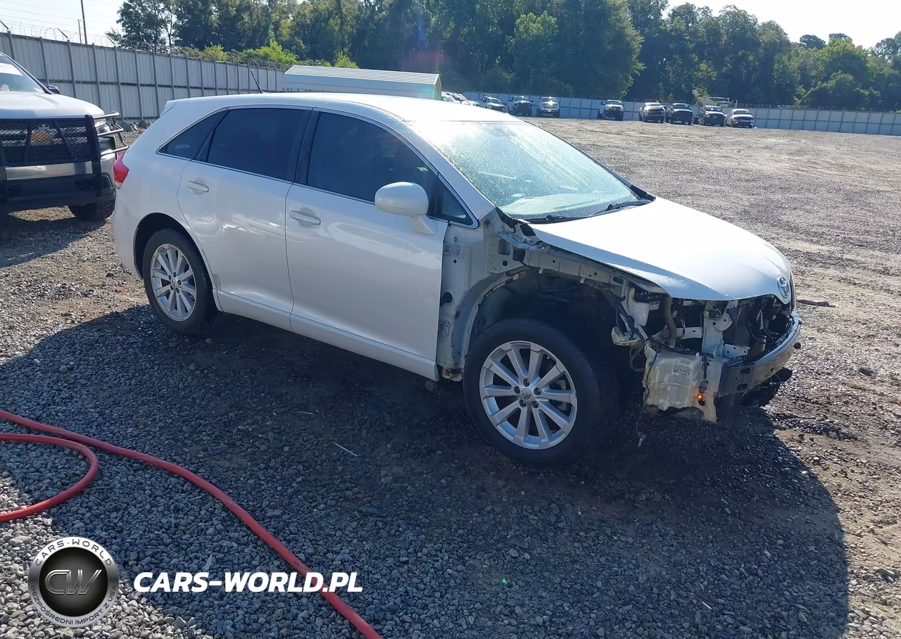 2010 Toyota Venza – zdjęcie 1 z 17