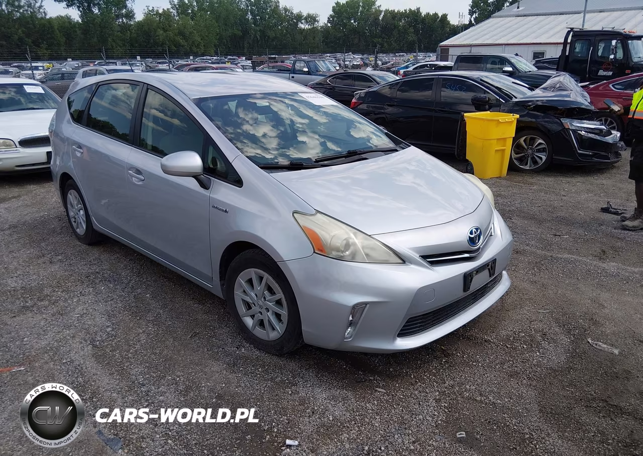 2013 Toyota Prius V Two VIN:JTDZN3EU0D3194247 - 1