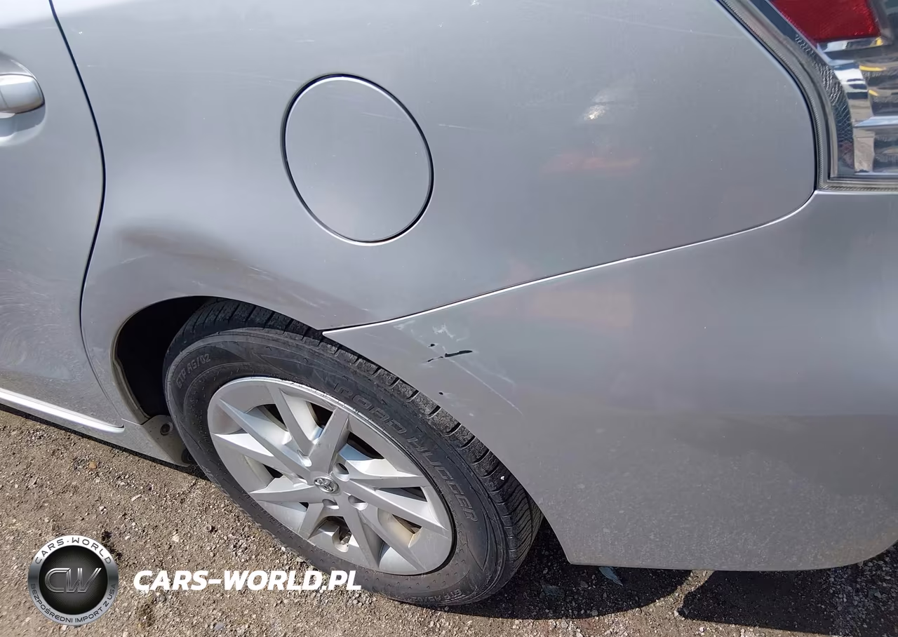 2013 Toyota Prius V Two VIN:JTDZN3EU0D3194247 - 20