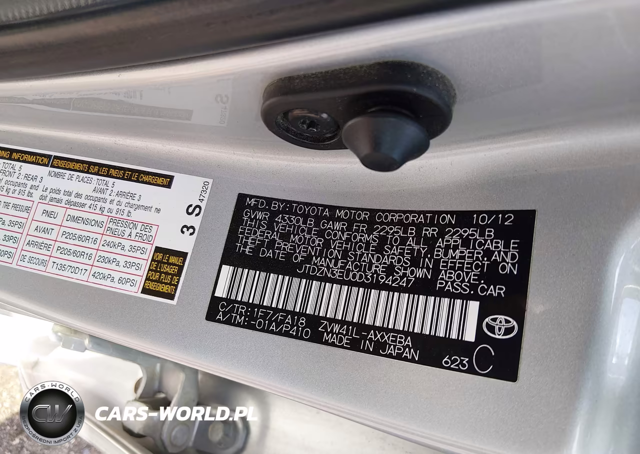 2013 Toyota Prius V Two VIN:JTDZN3EU0D3194247 - 9