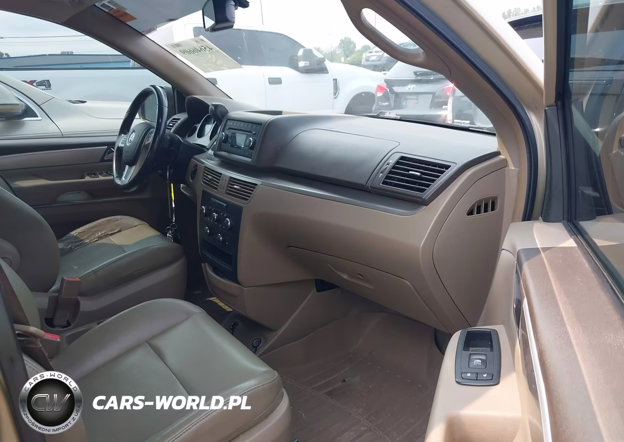 2011 Volkswagen Routan Se VIN:2V4RW3DG0BR766811 - 5