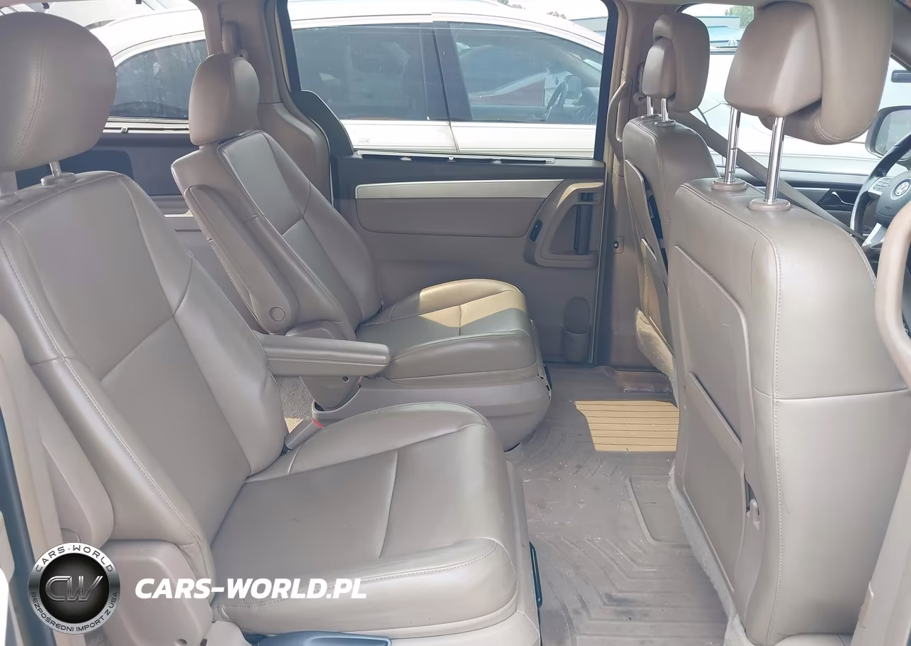 2011 Volkswagen Routan Se VIN:2V4RW3DG0BR766811 - 8