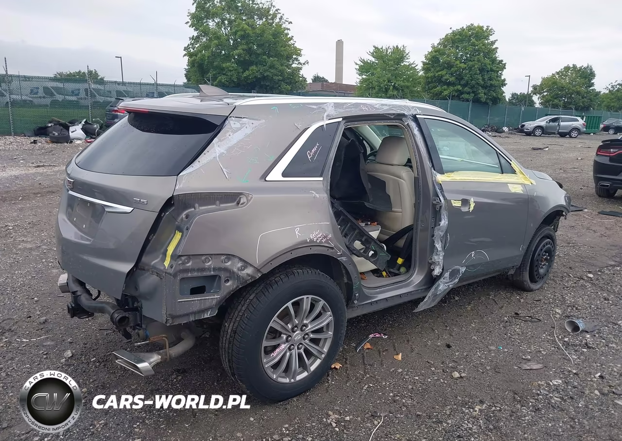 2017 Cadillac Xt5 Luxury VIN:1GYKNBRS9HZ264121 - 4