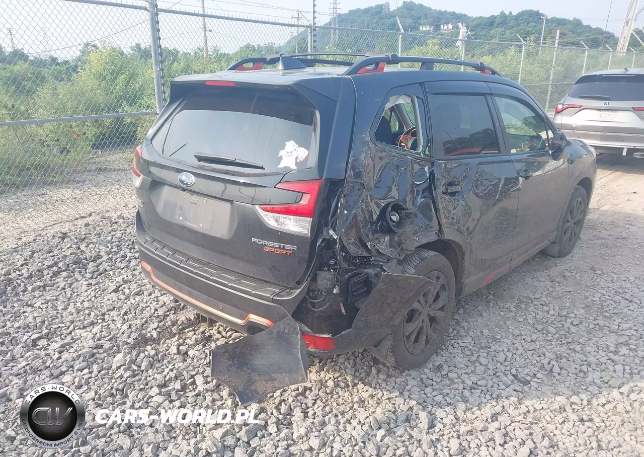 2019 Subaru Forester Sport VIN:JF2SKAPC9KH590892 - 4