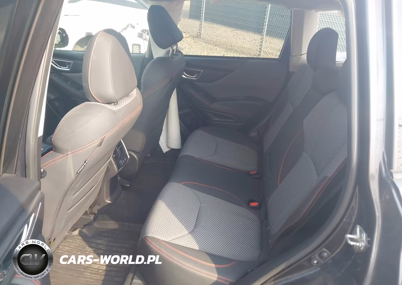 2019 Subaru Forester Sport VIN:JF2SKAPC9KH590892 - 8