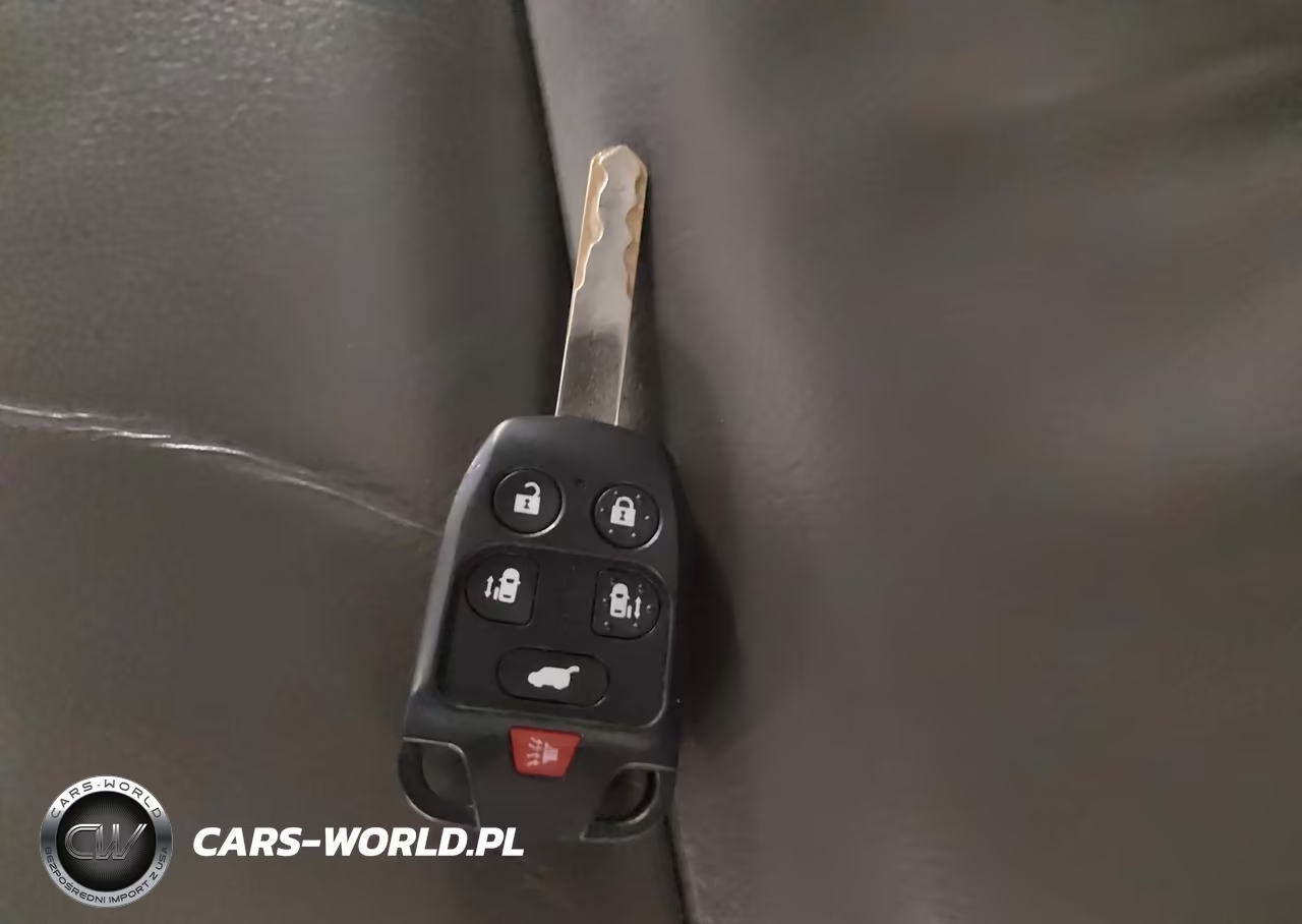 2012 Honda Odyssey Touring-Touring Elite VIN:5FNRL5H93CB071584 - 11
