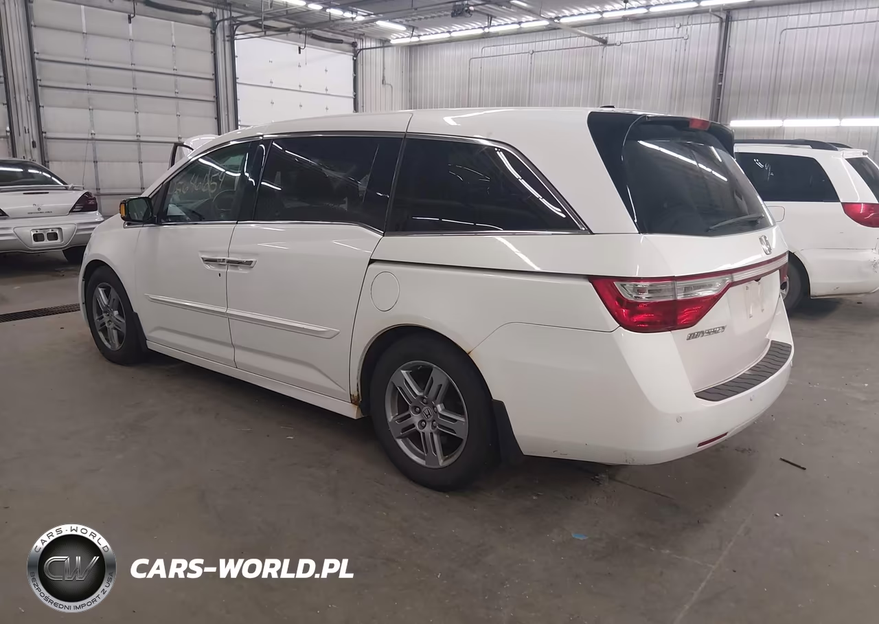 2012 Honda Odyssey Touring-Touring Elite VIN:5FNRL5H93CB071584 - 3