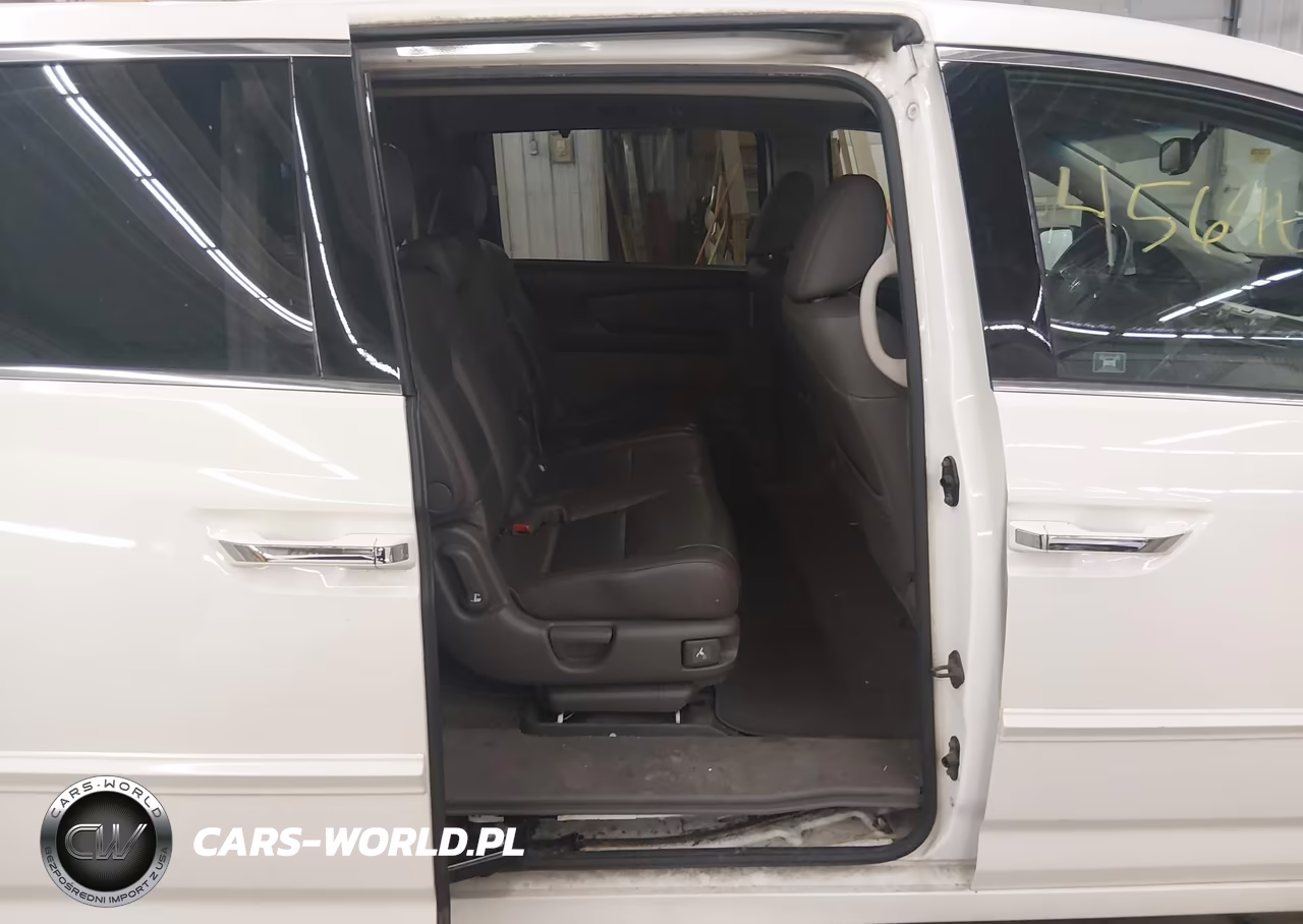 2012 Honda Odyssey Touring-Touring Elite VIN:5FNRL5H93CB071584 - 8