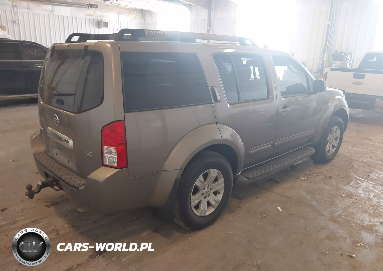 2005 Nissan Pathfinder Le VIN:5N1AR18W75C730823 - 4