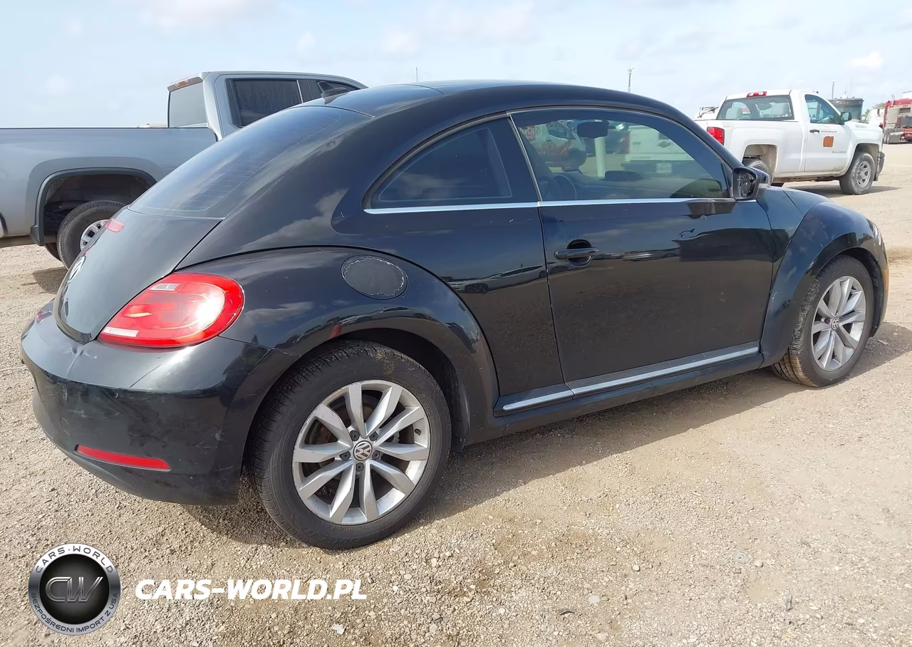 2015 Volkswagen Beetle 2.0L Tdi VIN:3VWJA7AT6FM609874 - 4