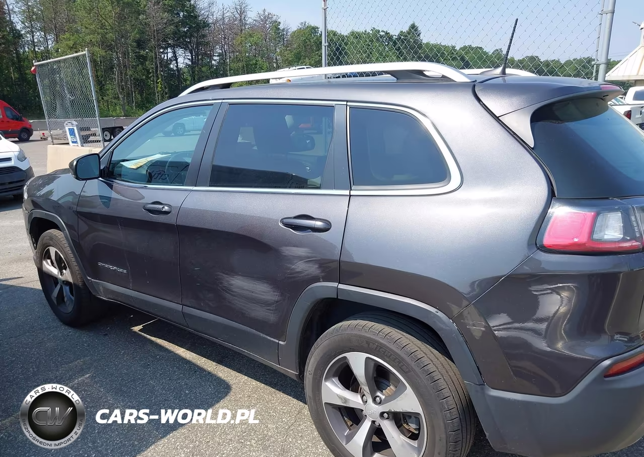 2020 Jeep Cherokee Limited 4X4 VIN:1C4PJMDX4LD647721 - 14