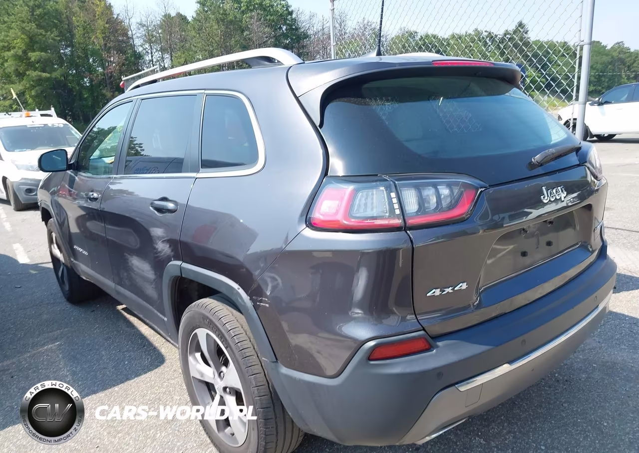 2020 Jeep Cherokee Limited 4X4 VIN:1C4PJMDX4LD647721 - 3