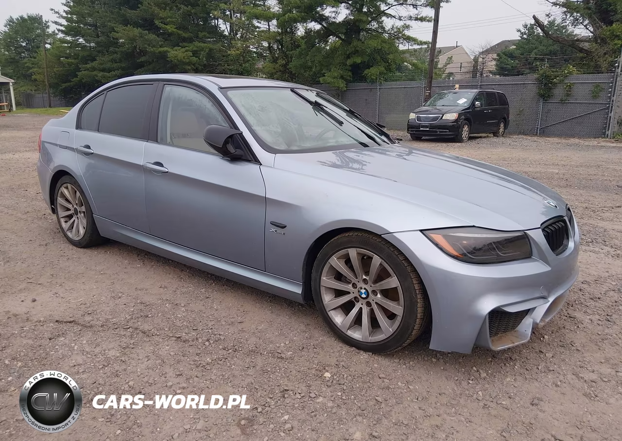 2011 BMW 328I xDrive – zdjęcie 1 z 12