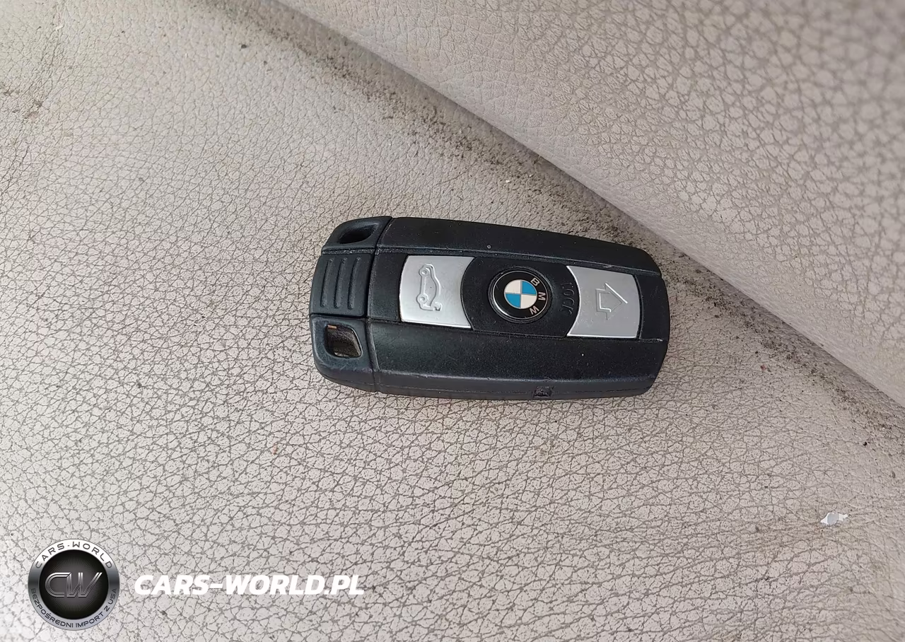 2011 BMW 328I xDrive VIN:WBAPK5C51BA993533 - 11