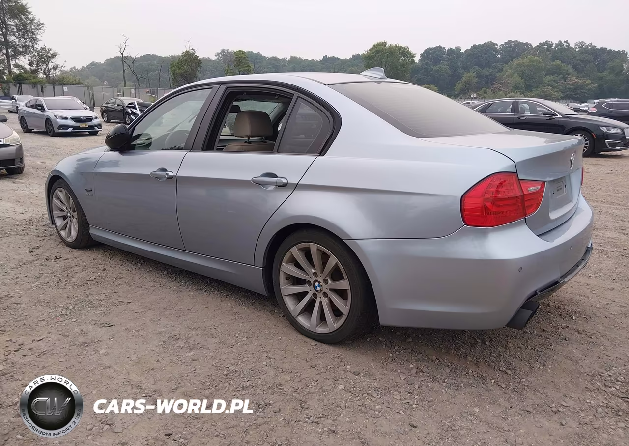2011 BMW 328I xDrive VIN:WBAPK5C51BA993533 - 3