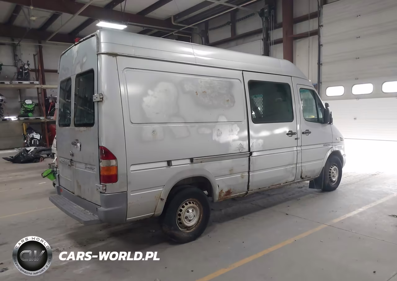 2004 Dodge Sprinter Van 2500 High Roof VIN:WD2PD644745676813 - 4