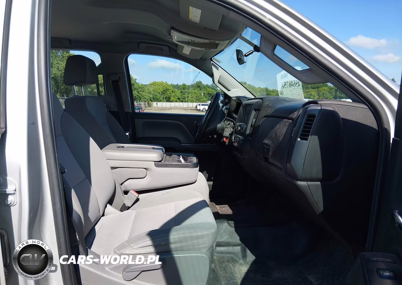 2018 Chevrolet Silverado 2500Hd Wt VIN:1GC1CUEG9JF238887 - 5