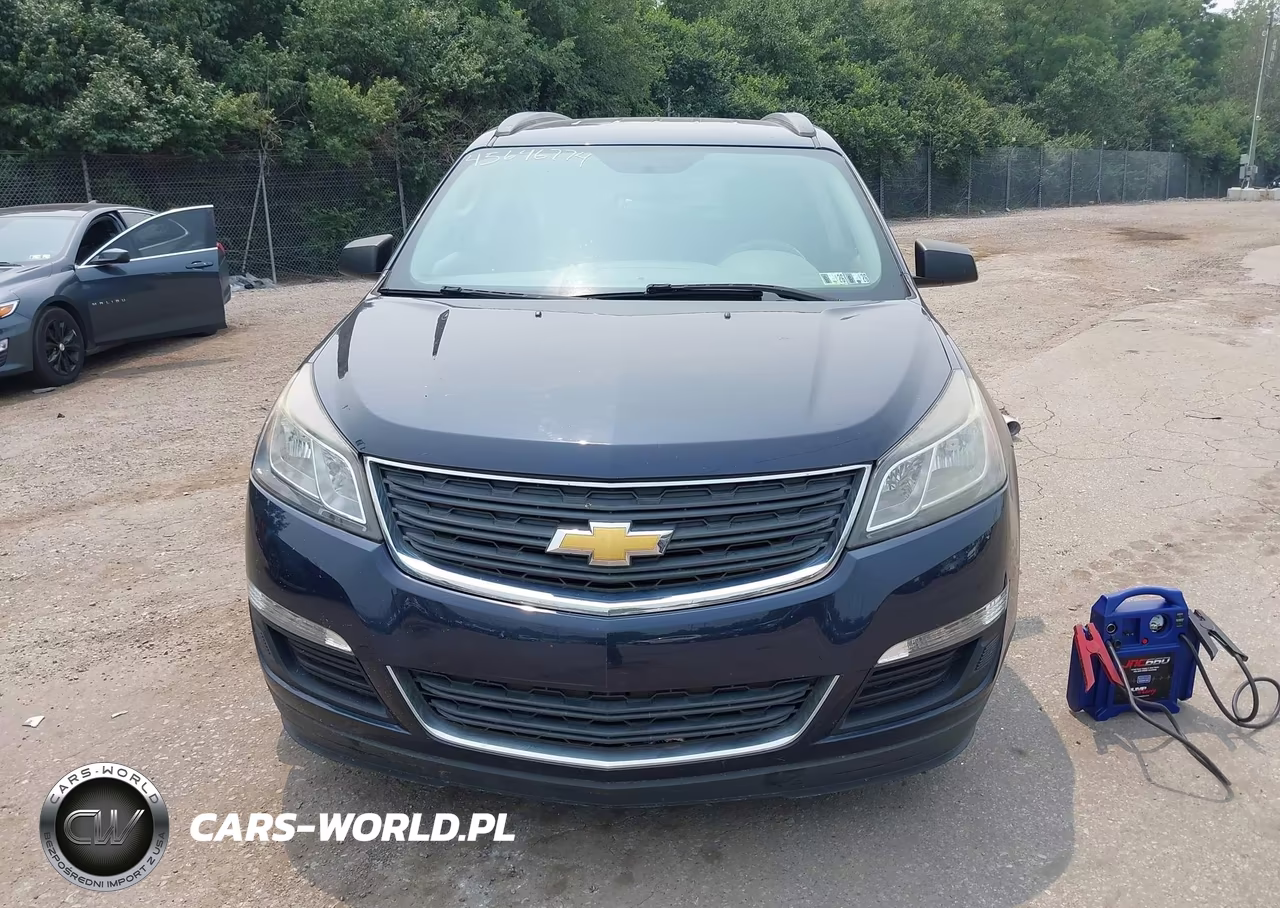 2017 Chevrolet Traverse Ls VIN:1GNKRFKD4HJ242241 - 12
